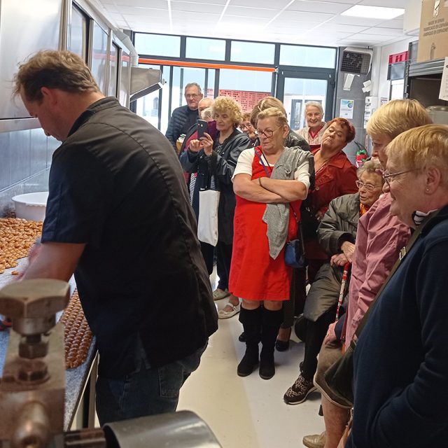 Animation seniors : visite de l’atelier des Nougatines de Nevers