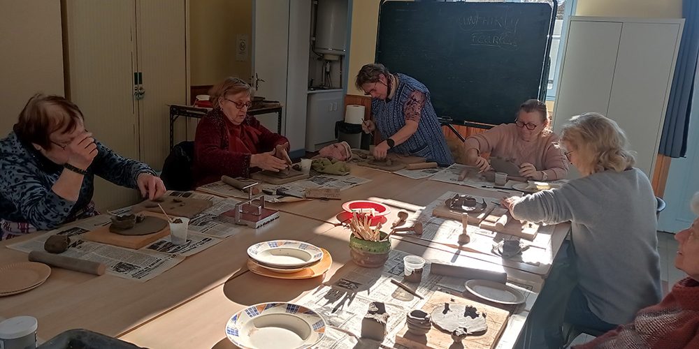 Coin seniors : atelier découverte de l&rsquo;argile